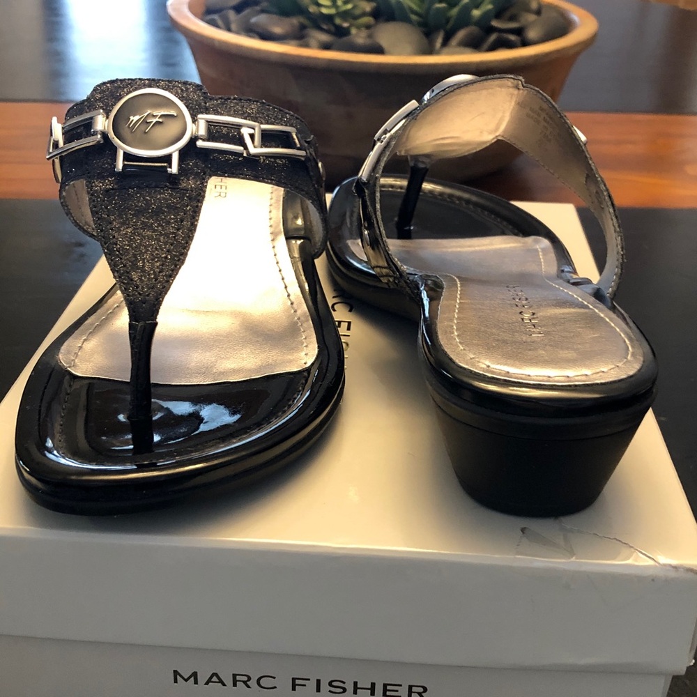 Marc Fisher 's Amina2, Black Multi Textured Sandals, Like New. 7.5. - Picture 8 of 12